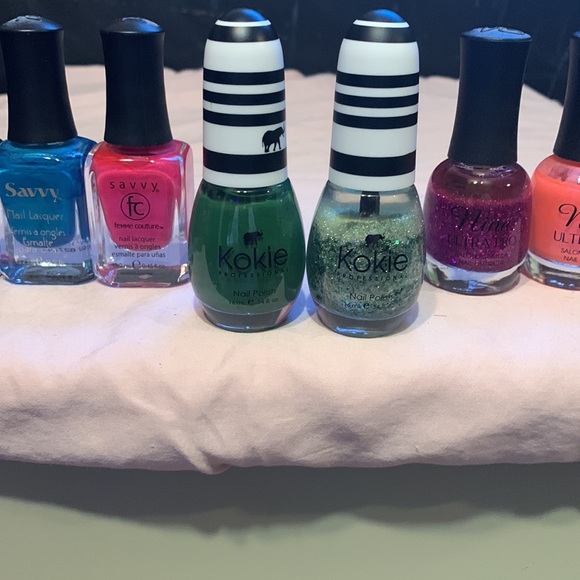 Nail polish lot - Picture 3 of 4